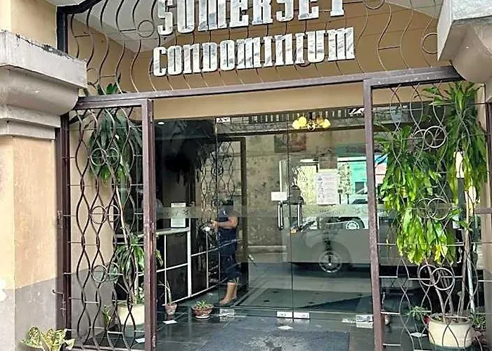 Somerset Tower 1 Hotel 2*
